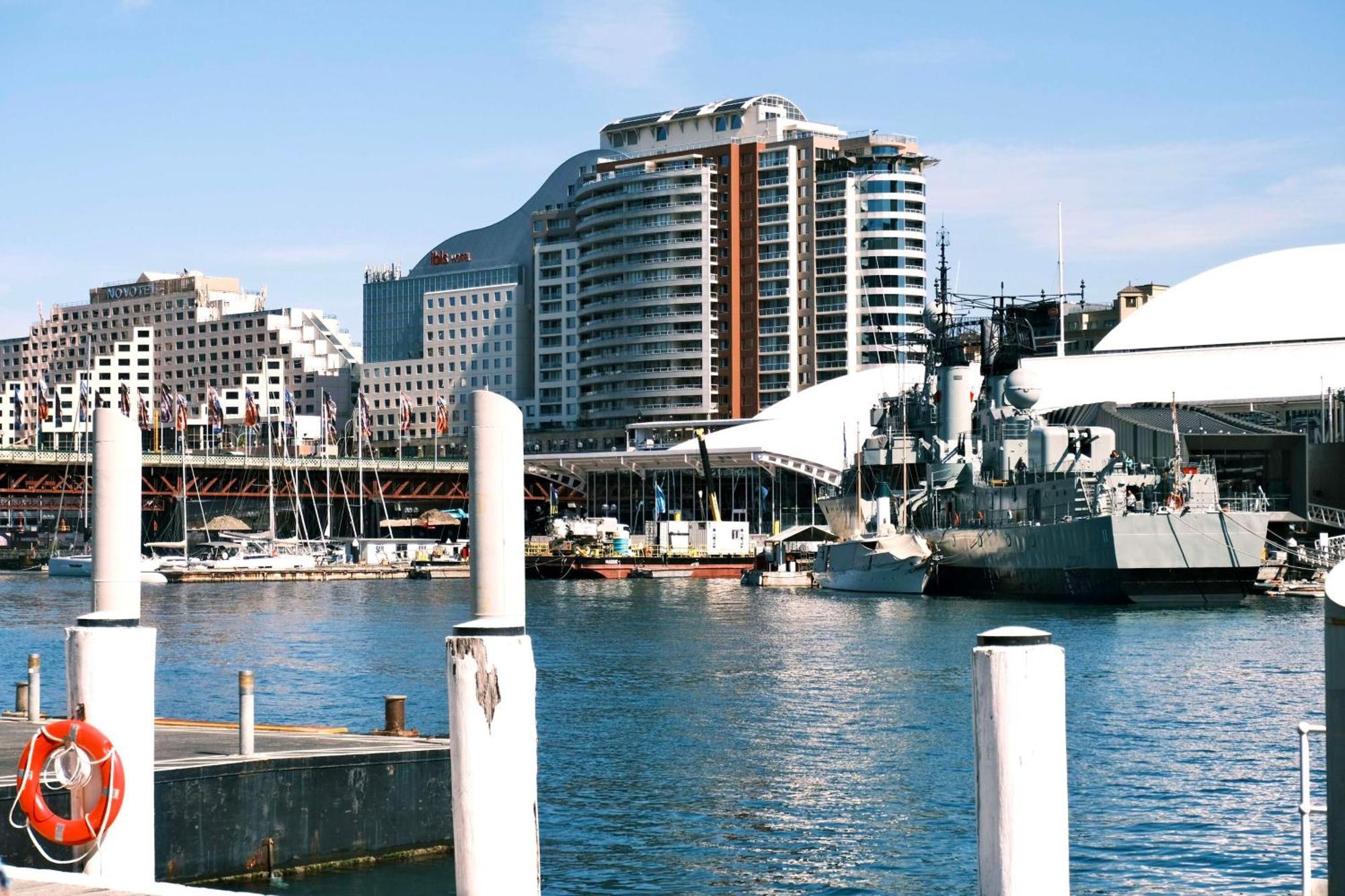 Metro Apartments On Darling Harbour Sydney Exterior photo